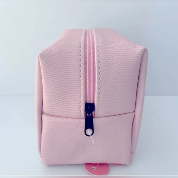 NEW The Creme Shop Disney Makeup Bag - Picture 3 of 5